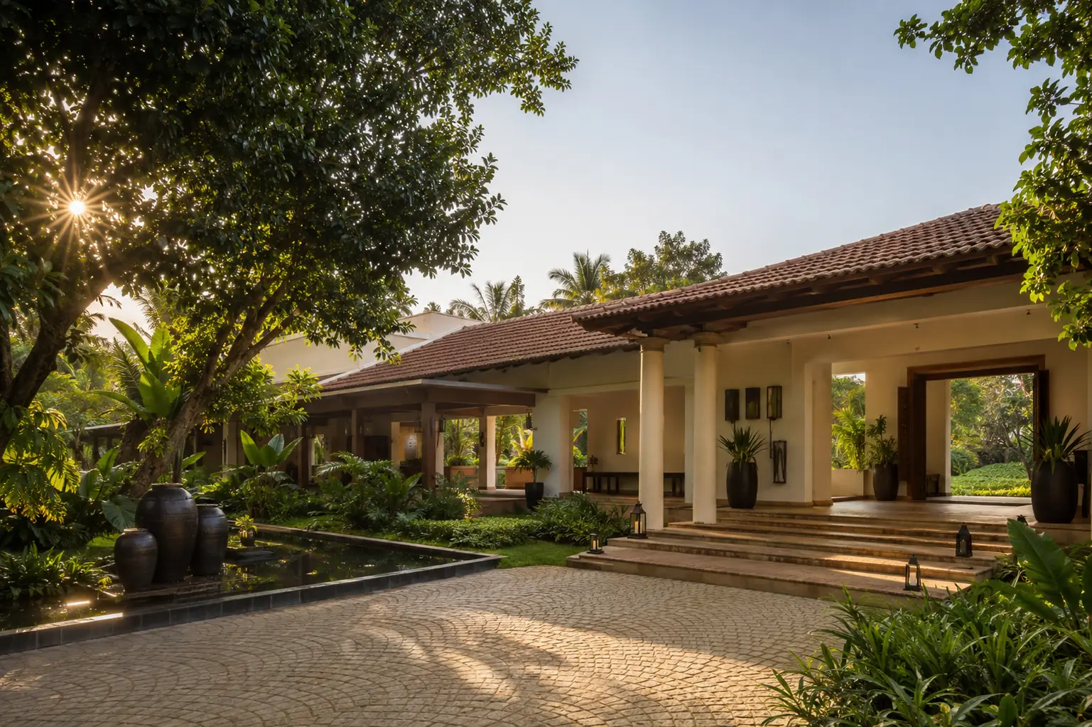 A warm and refined Vibhava resort arrival experience